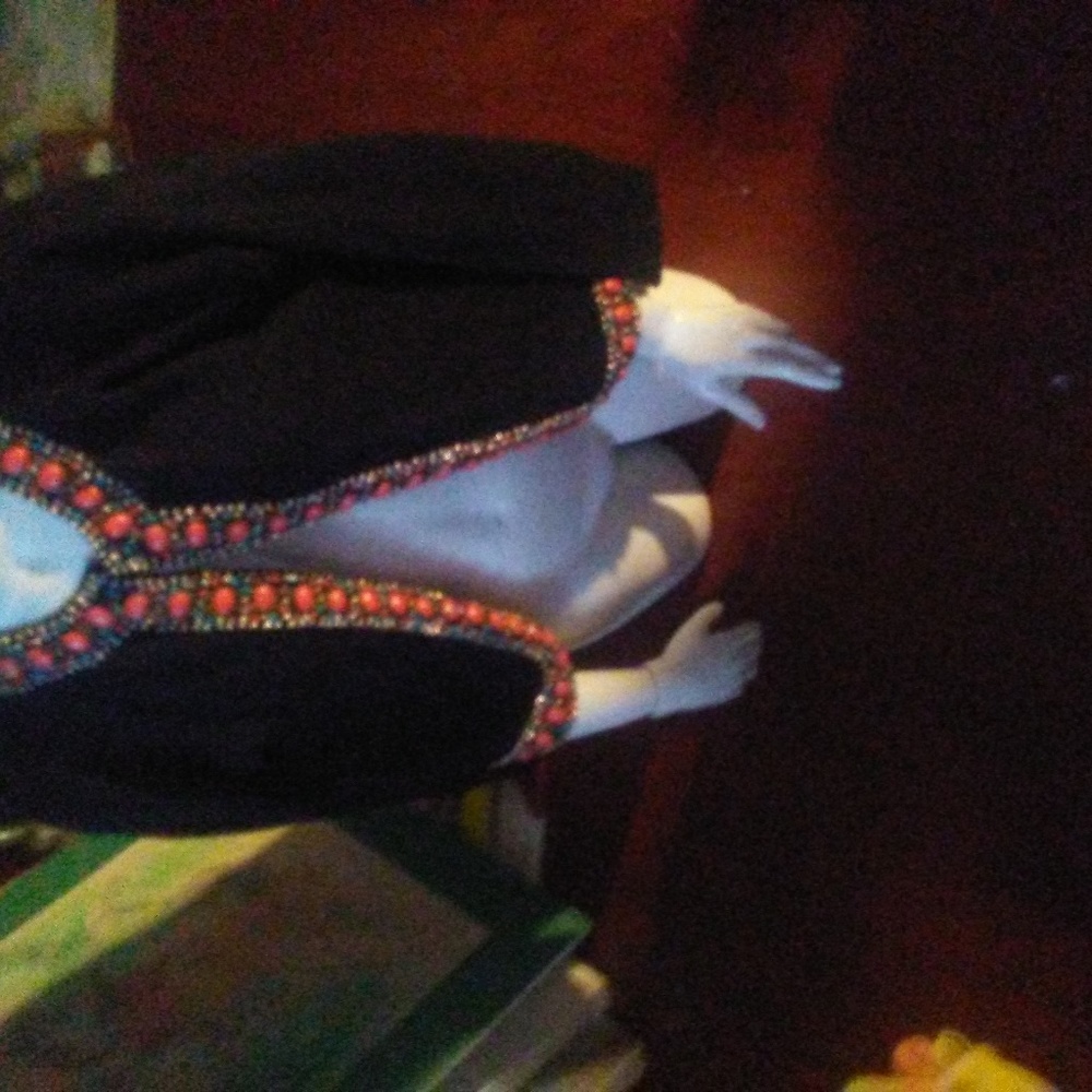 sweater - Picture 5 of 7